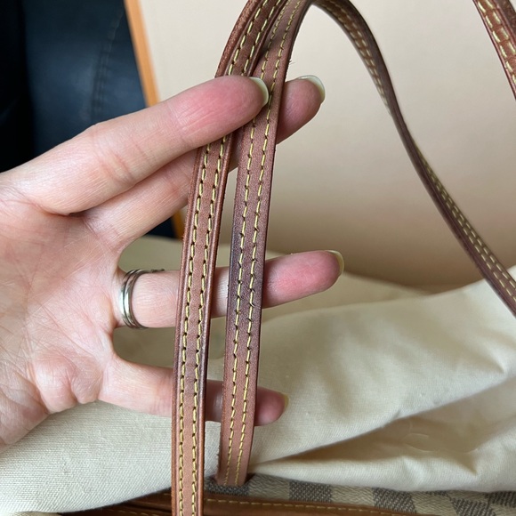 Authentic Louis Vuitton Damier Neverfull MM - Picture 8 of 10